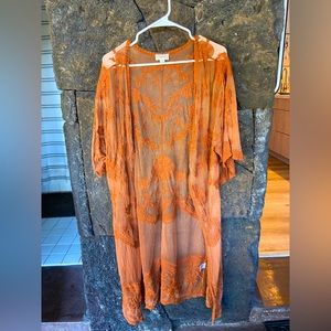 CUTE LACE COVERUP 🍁⭐️